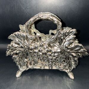 Godinger Silver Art Co 1994 Grapevine Napkin Holder Metal Letter Rack Grapes